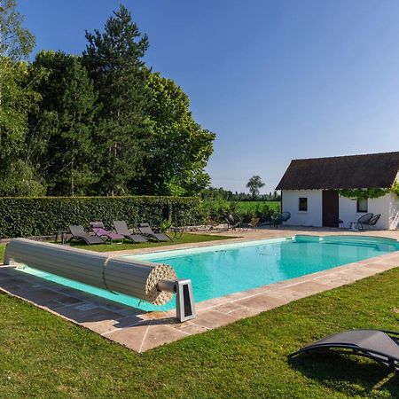 Maison "Jardin Gaillard" Bieville-en-Auge Bagian luar foto