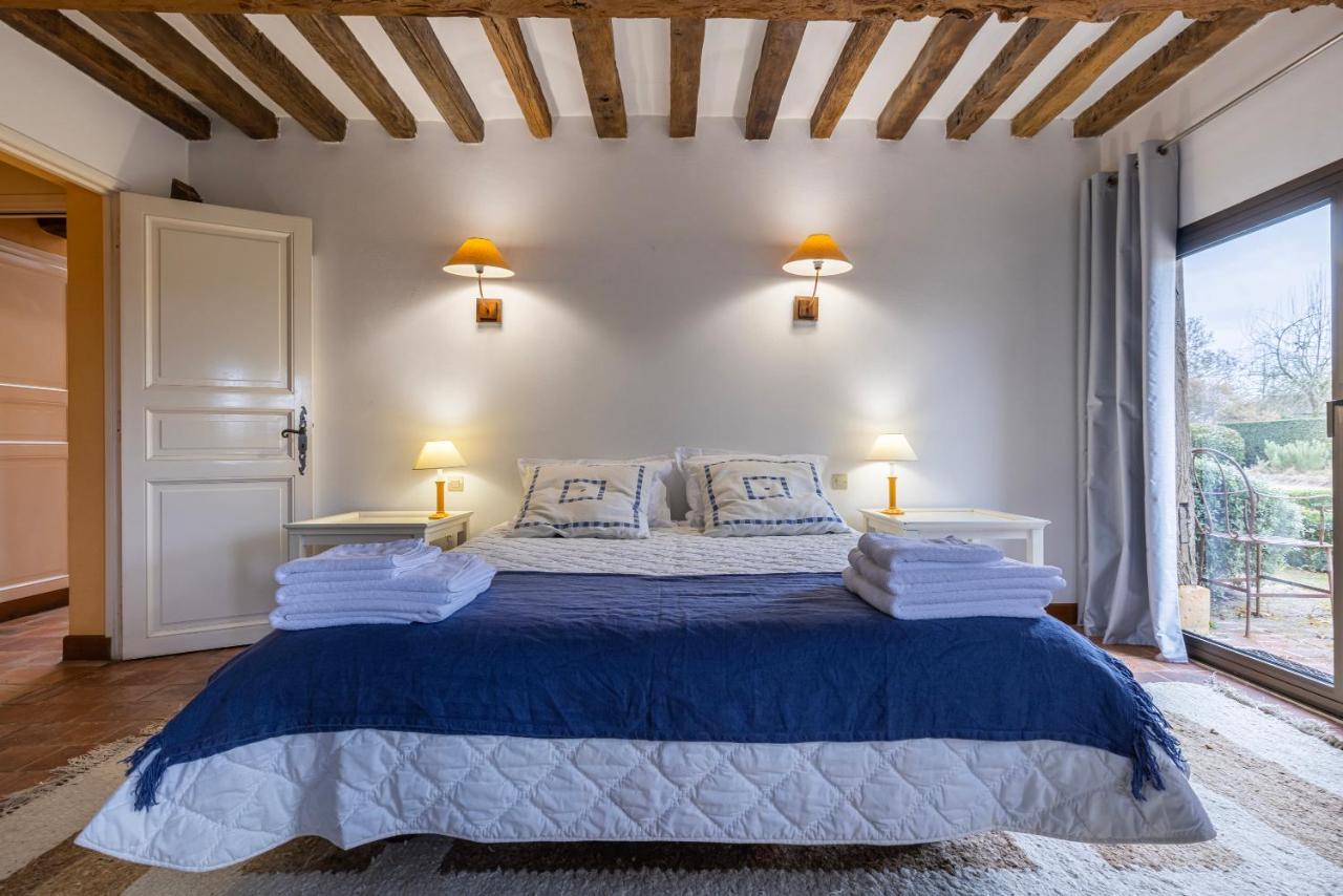 Maison "Jardin Gaillard" Bieville-en-Auge Bagian luar foto