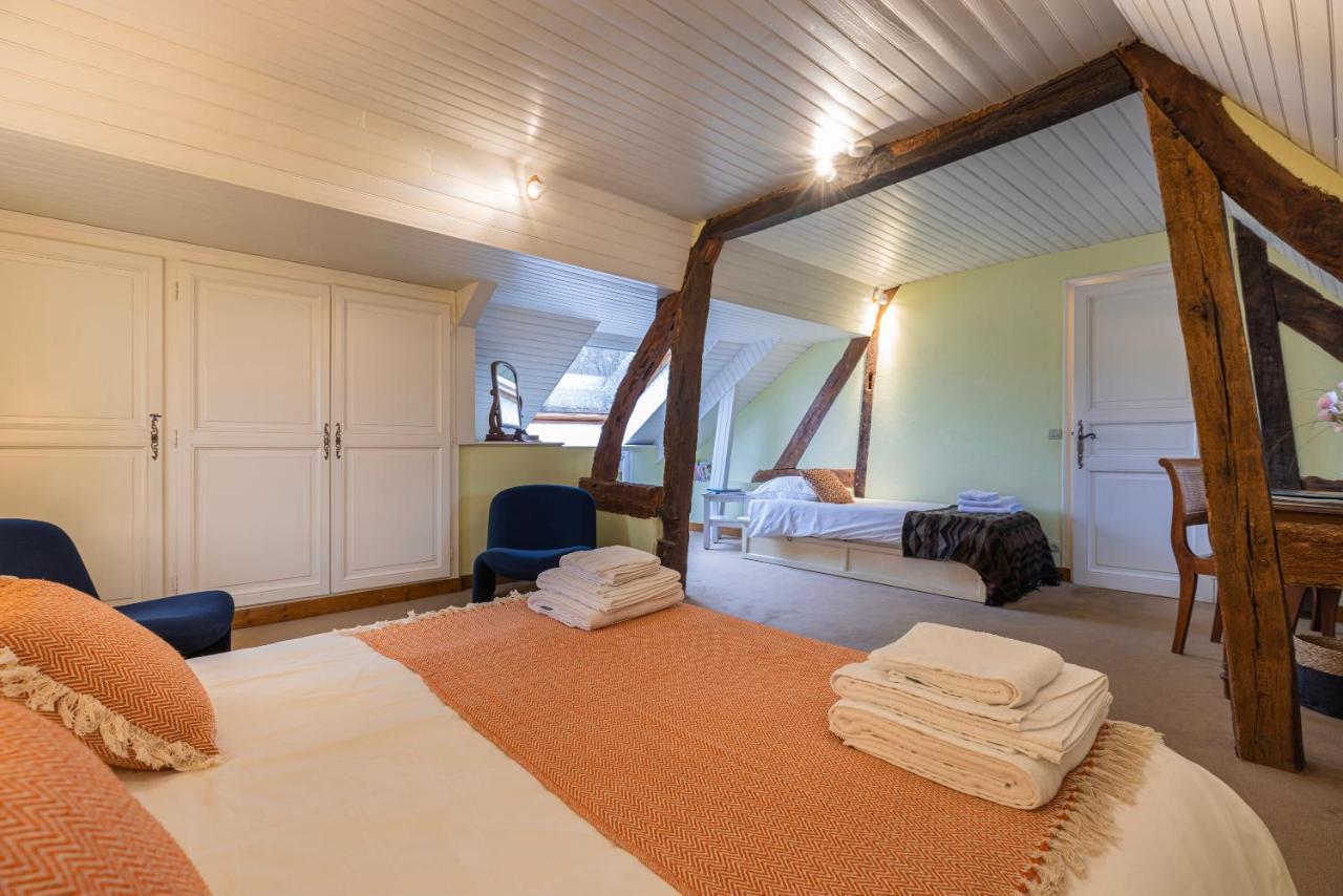 Maison "Jardin Gaillard" Bieville-en-Auge Bagian luar foto
