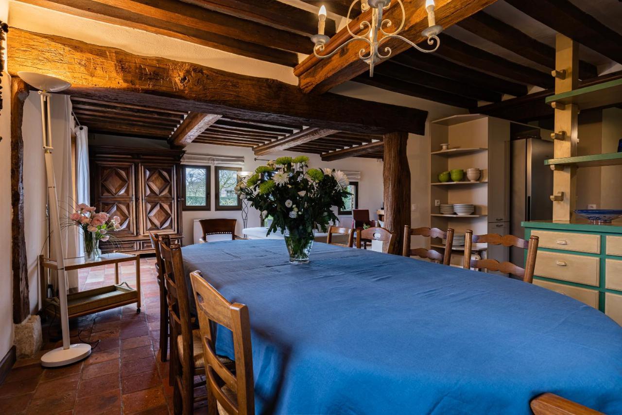 Maison "Jardin Gaillard" Bieville-en-Auge Bagian luar foto