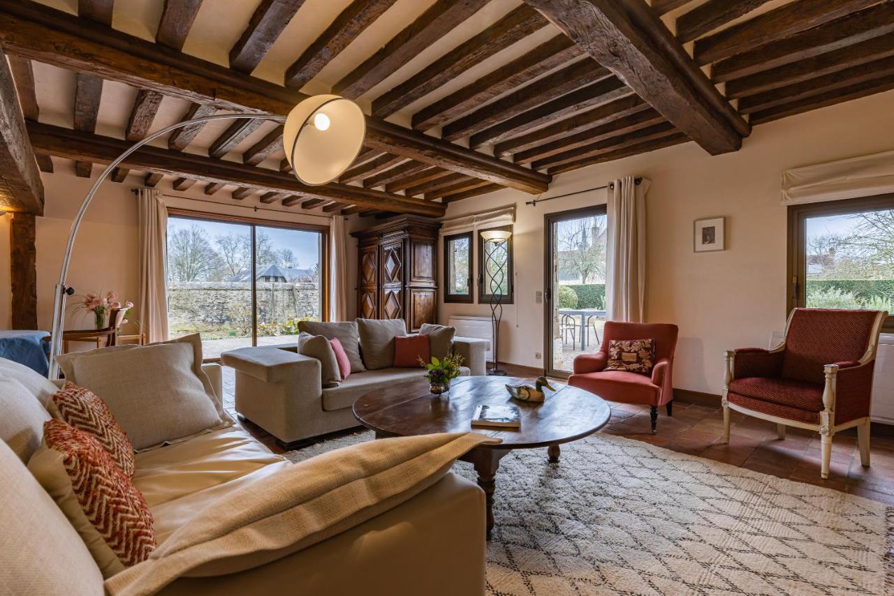Maison "Jardin Gaillard" Bieville-en-Auge Bagian luar foto